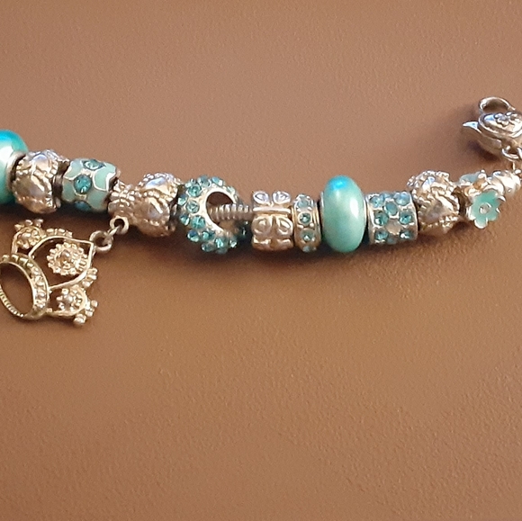 Turquoise Blue Bead Charm Bracelet - Picture 5 of 10